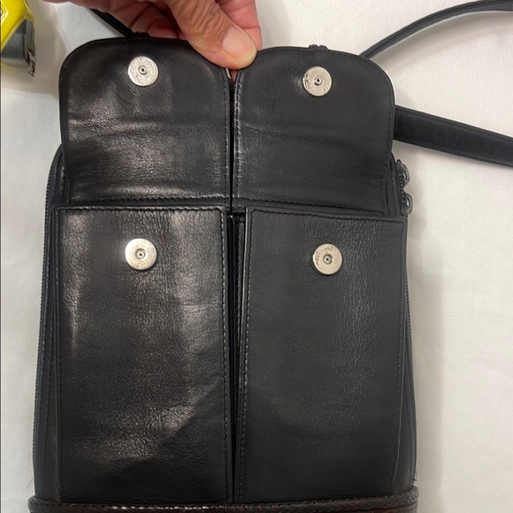 Brighton “One World “ Leather Croc Embossed Crossbody Bag No Callouts EUC - Picture 12 of 17